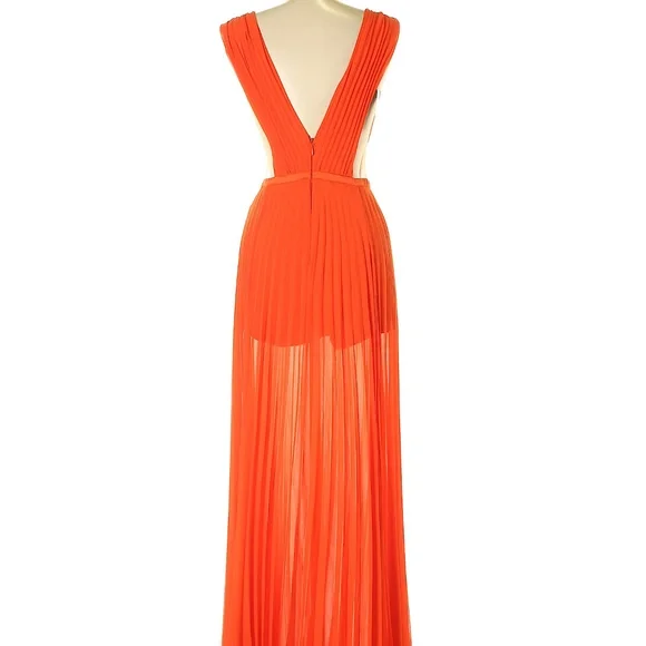 💋 bebe deep v chiffon pleated romper black dress 10 RARE 💋 - Picture 14 of 14